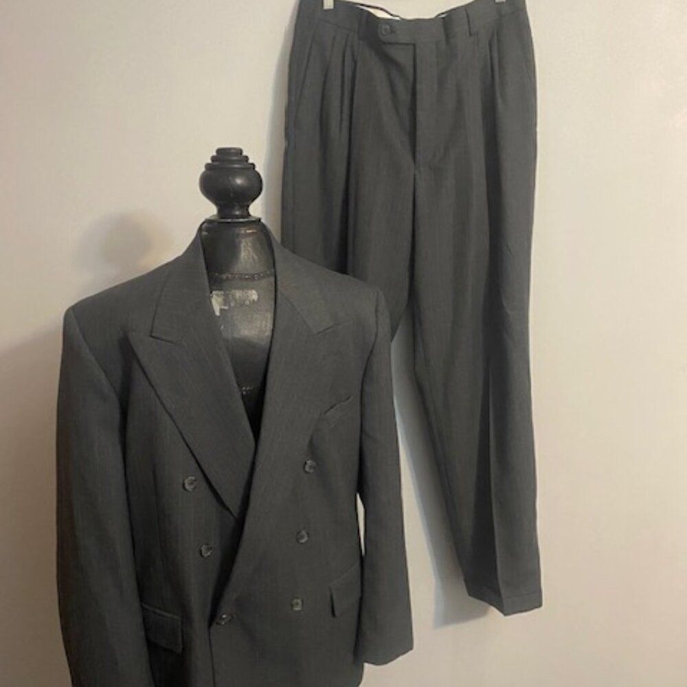 Jeffrey Banks Gray Double Breasted Wool blend Tweed Suit, size 46